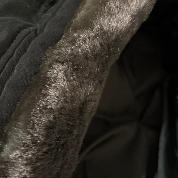 London Fog Black Down Stadium Parka with Faux Fur Trimmed Hood Size M - Picture 5 of 5